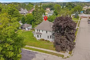 125 S Garden Ave, Gillett, WI 54124 - Photo 5