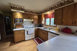 1503 Valley Rd, Appleton, WI 54915 - Photo 7