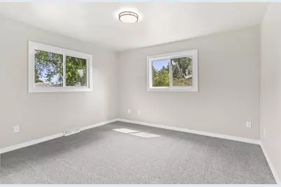 209 N 7th Avenue, Winneconne, WI 54986 - Photo 9