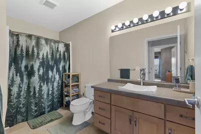 118 S Washington Street #203B, Green Bay, WI 54301 - Photo 29