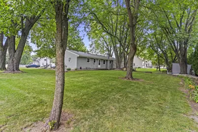 2899 W 9th Avenue, Oshkosh, WI 54904 - Photo 27