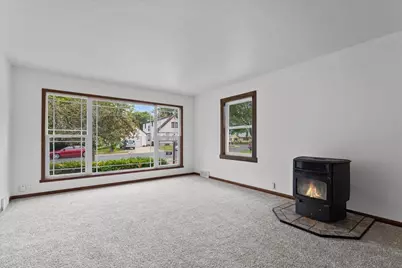 319 Parker Avenue, Algoma, WI 54201 - Photo 11