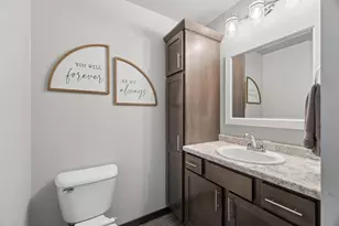 2406 Hendricks Ave, Kaukauna, WI 54130 - Photo 15