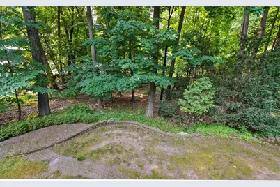 2450 Hillside Lane, Green Bay, WI 54302 - Photo 39