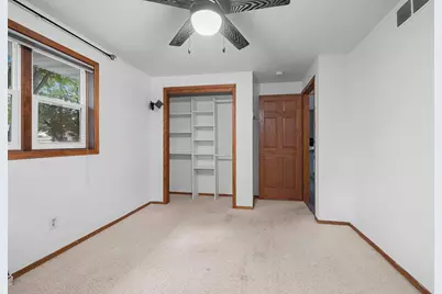 2925 Devroy Lane, Green Bay, WI 54313 - Photo 33