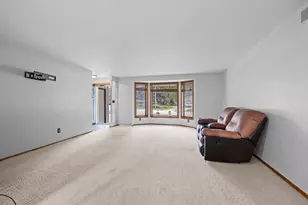 2925 Devroy Ln, Green Bay, WI 54313 - Photo 17