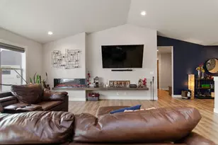 2559 Meyer Wy, De Pere, WI 54115 - Photo 9