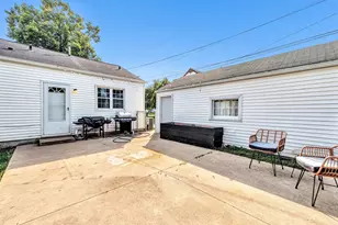 1216 9th St, Green Bay, WI 54304 - Photo 17