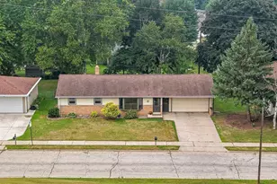 374 Skyline Blvd, Green Bay, WI 54302 - Photo 57