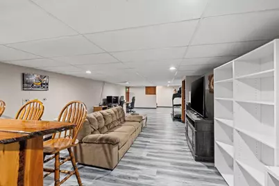 374 Skyline Boulevard, Green Bay, WI 54302 - Photo 33
