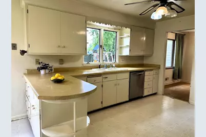 104 N Reserve Avenue, Fond du Lac, WI 54935 - Photo 11