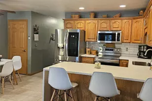 1903 Riverside Dr, Green Bay, WI 54313 - Photo 5
