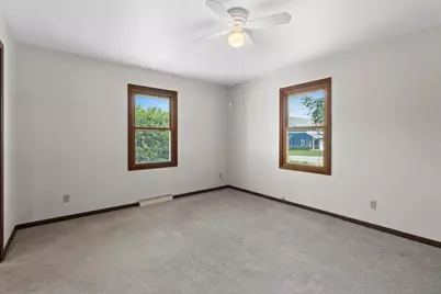 24 S Baraboo Avenue, Sturgeon Bay, WI 54235 - Photo 21