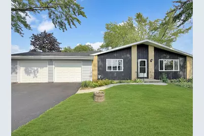 130 Barton Road, Oshkosh, WI 54904 - Photo 1