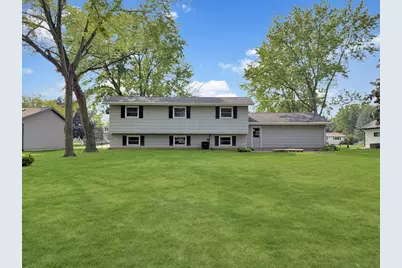 130 Barton Road, Oshkosh, WI 54904 - Photo 21