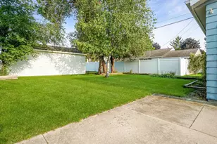 236 E 18th St, Fond du Lac, WI 54935 - Photo 23