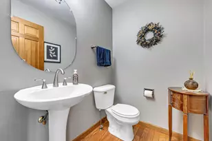 1990 Tyler Ln, De Pere, WI 54115 - Photo 17