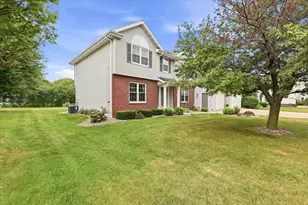 1990 Tyler Ln, De Pere, WI 54115 - Photo 43