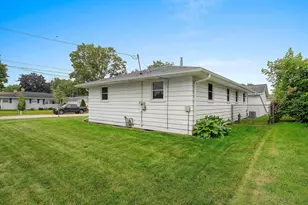 1404 Spence St, Green Bay, WI 54304 - Photo 47