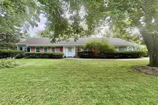 415 Arrowhead Dr, Green Bay, WI 54301 - Photo 49