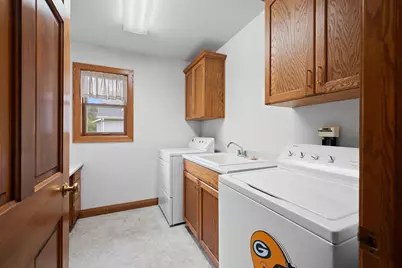 2767 Englewood Road, Green Bay, WI 54311 - Photo 17