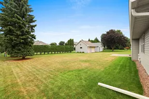 2767 Englewood Rd, Green Bay, WI 54311 - Photo 45