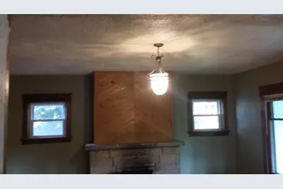 132 E School Street, Hancock, WI 54943 - Photo 5