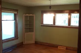 132 E School St, Hancock, WI 54943 - Photo 9