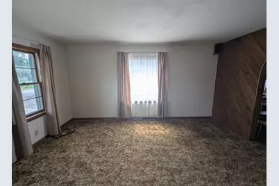 1335 Sherrin Street, Oshkosh, WI 54904 - Photo 11