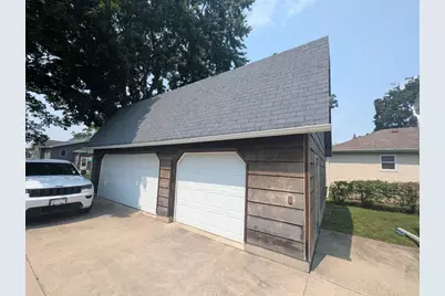 1335 Sherrin Street, Oshkosh, WI 54904 - Photo 5