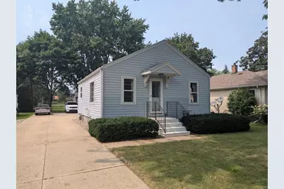 1335 Sherrin Street, Oshkosh, WI 54904 - Photo 1