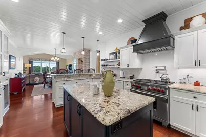 1707 Limestone Trail, De Pere, WI 54115 - Photo 17
