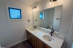 N8891 Killarney Way, Appleton, WI 54952 - Photo 17