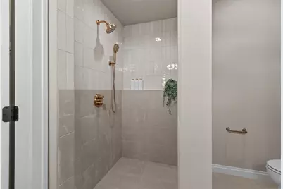 2417 Adrienne Court, De Pere, WI 54115 - Photo 33