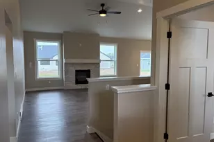 8339 Marlo Ave, Neenah, WI 54956 - Photo 11