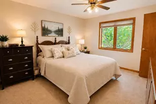 3171 Mockingbird Way, Oshkosh, WI 54904 - Photo 9