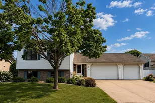 3171 Mockingbird Way, Oshkosh, WI 54904 - Photo 1