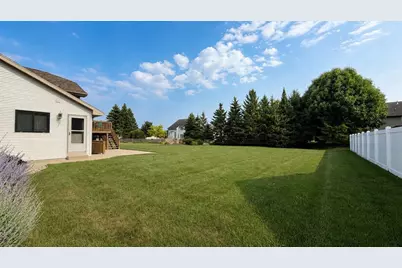 3171 Mockingbird Way, Oshkosh, WI 54904 - Photo 33
