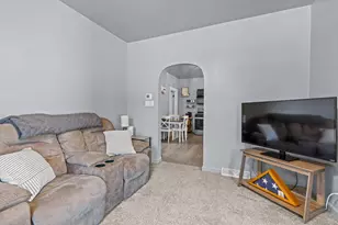 1129 Reed St, Green Bay, WI 54303 - Photo 9