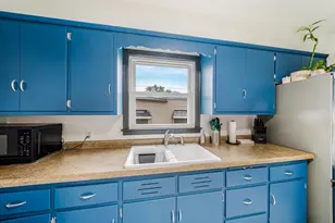 107 S Oneida St, Green Bay, WI 54303 - Photo 11