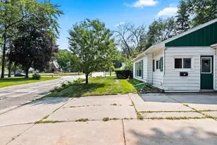 101 W Whitney St, Green Bay, WI 54301 - Photo 27