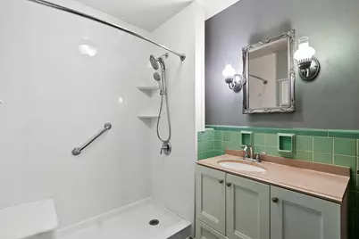 101 W Whitney Street, Green Bay, WI 54301 - Photo 17
