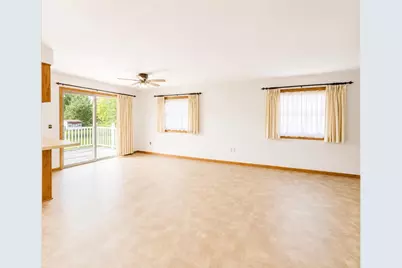 353 E Cumberland Street, Berlin, WI 54923 - Photo 9