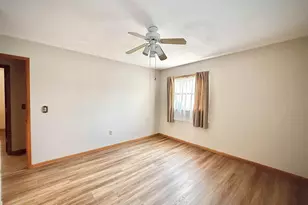 353 E Cumberland St, Berlin, WI 54923 - Photo 27