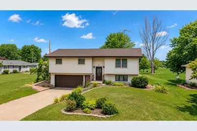 353 E Cumberland Street, Berlin, WI 54923 - Photo 1
