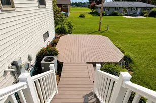 353 E Cumberland St, Berlin, WI 54923 - Photo 77