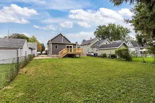 755 Oak St, Oshkosh, WI 54901 - Photo 27