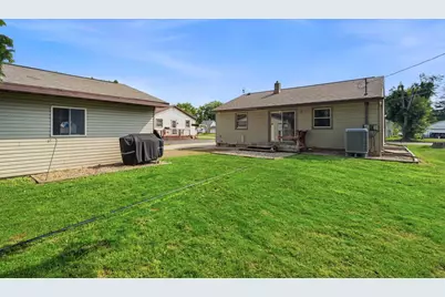 319 Lima Street, New London, WI 54961 - Photo 17
