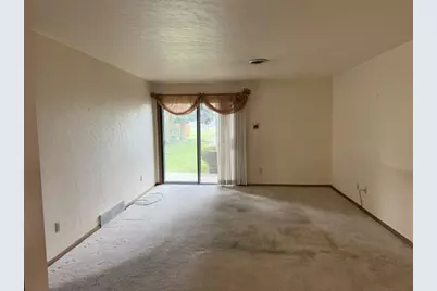 366 W St Joseph Street, Green Bay, WI 54301 - Photo 3