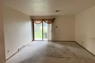 366 W St Joseph St, Green Bay, WI 54301 - Photo 3
